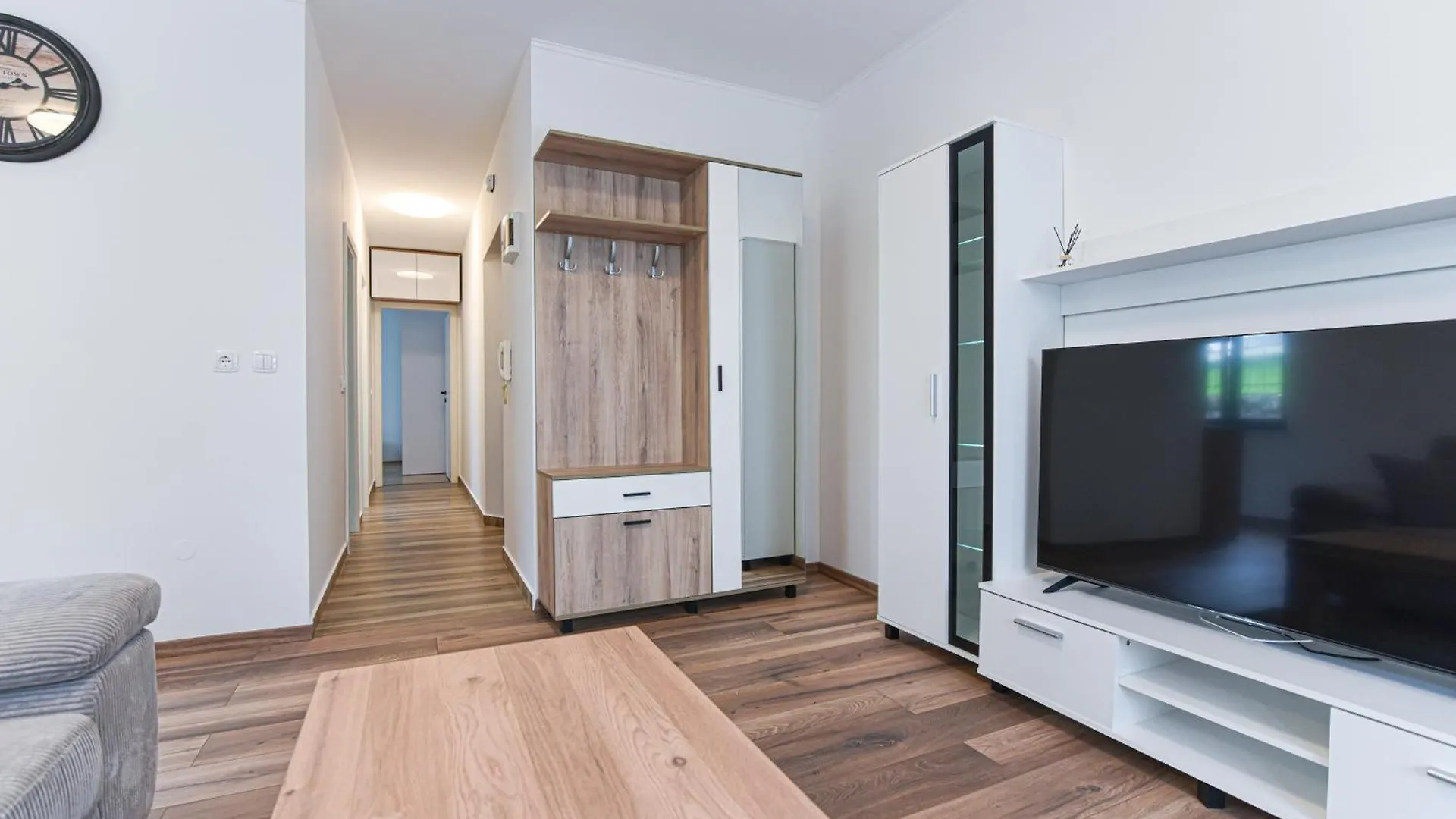 Apartment Apartman Dani Icici