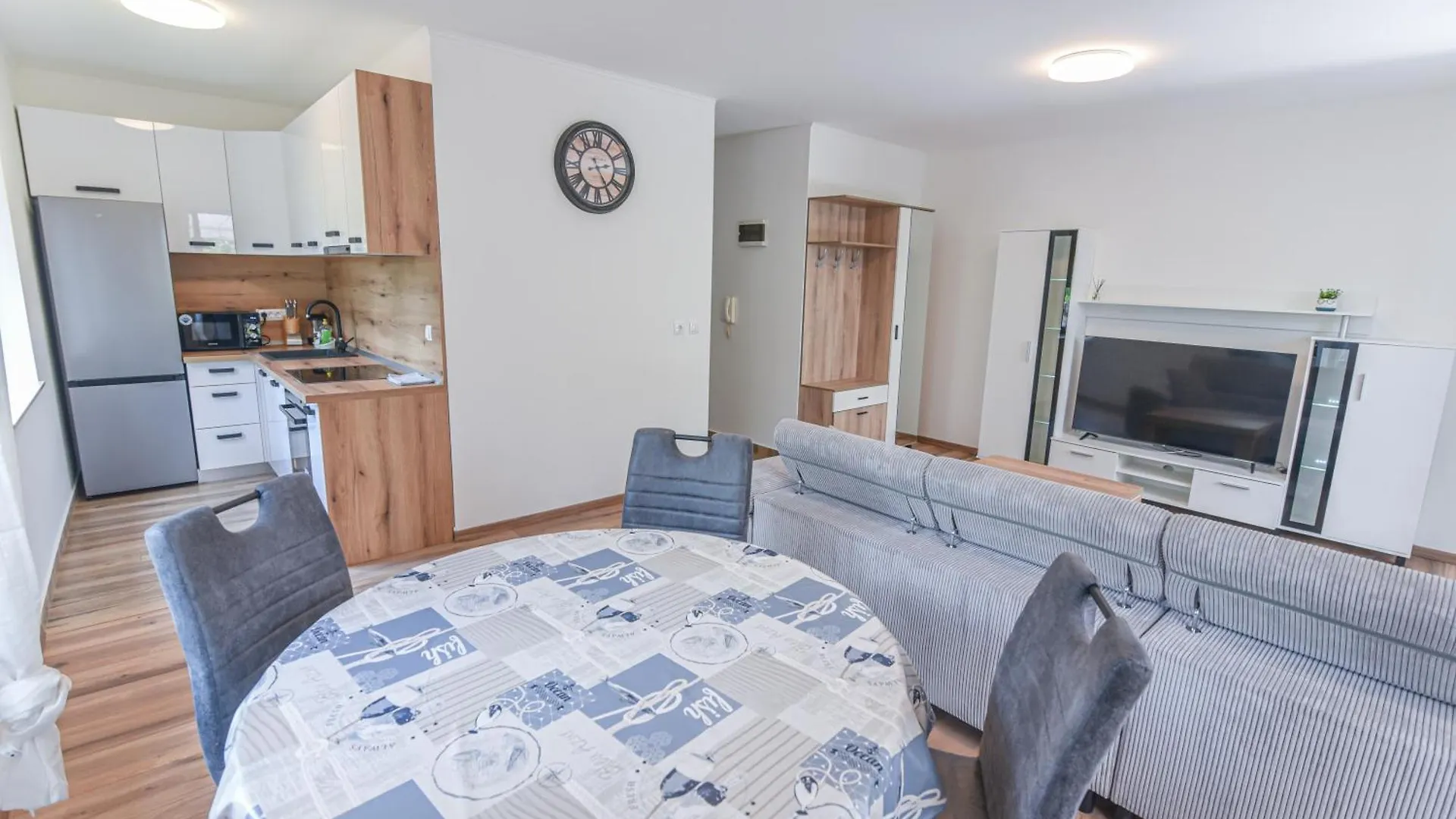 Apartman Dani Icici